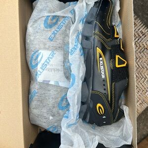 Exustar Black and Yellow Cycling Shoes